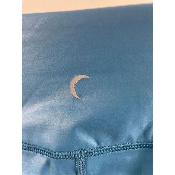 Zyia Active NWT Blue Light and Tight Hi Rise Leggings 7/8 Size 4 - Picture 6 of 10